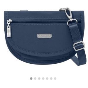 Baggallini Teenee purse!